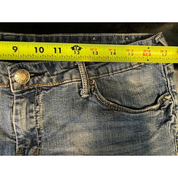 Vigoss Cut Off Shorts Women's Size 13 USA Heart Faded Slits on Side 34" Waist - Picture 7 of 11